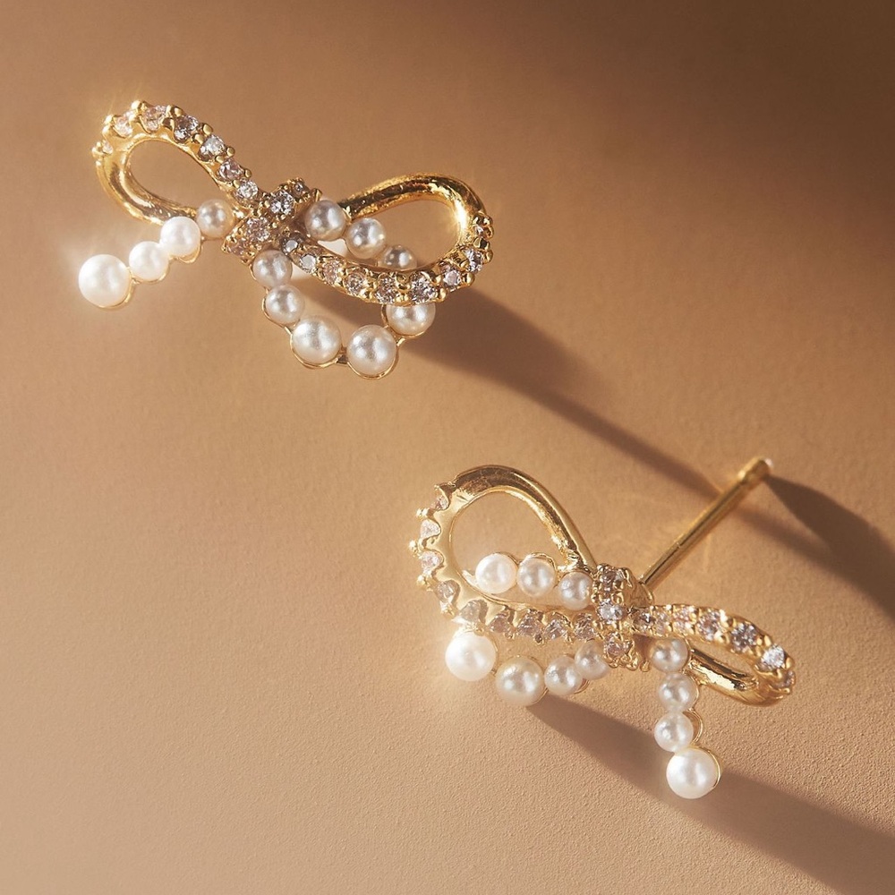 Anthropologie Arco Bow Earrings in Gold